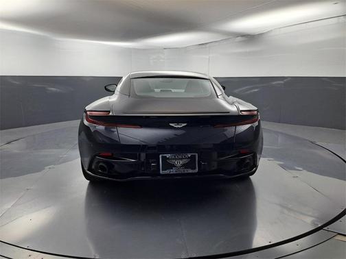 2017 Aston Martin DB11