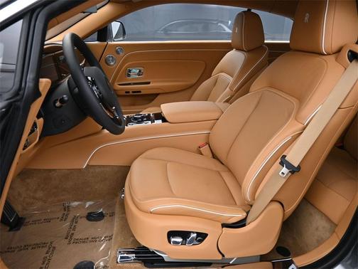 2025 Rolls-Royce Spectre 