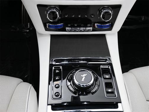 2022 Rolls-Royce Ghost 