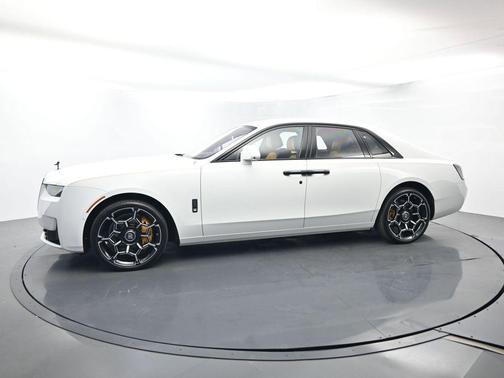 2025 Rolls-Royce Ghost 