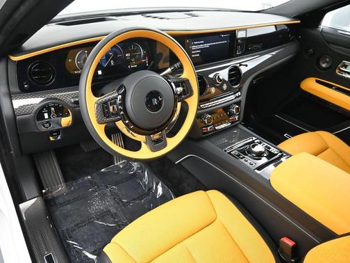 2025 Rolls-Royce Ghost 