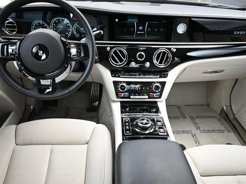 2022 Rolls-Royce Ghost