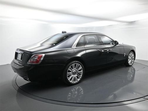 2022 Rolls-Royce Ghost