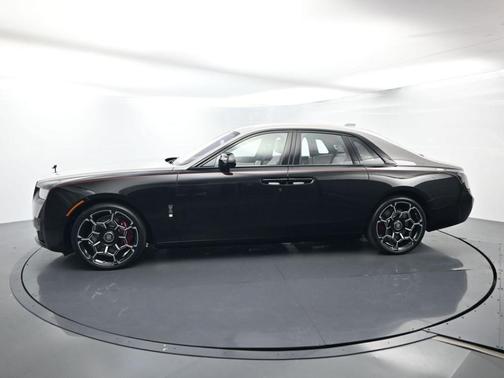 Black Diamond 2026 Rolls-Royce Ghost BADGE