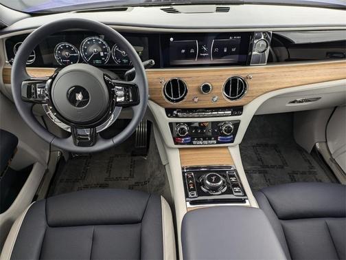 2024 Rolls-Royce Ghost
