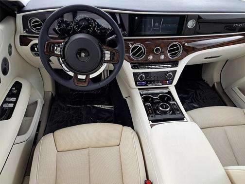 2022 Rolls-Royce Ghost