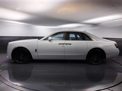 2021 Rolls-Royce Ghost 