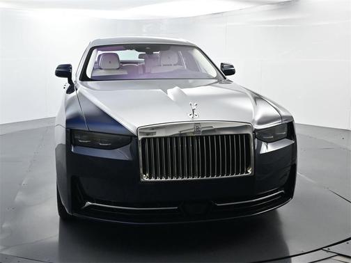 2025 Rolls-Royce Ghost 