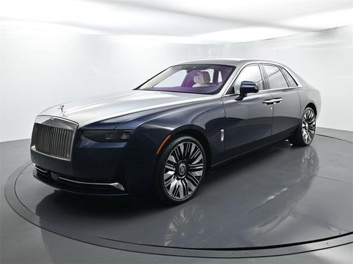 2025 Rolls-Royce Ghost 