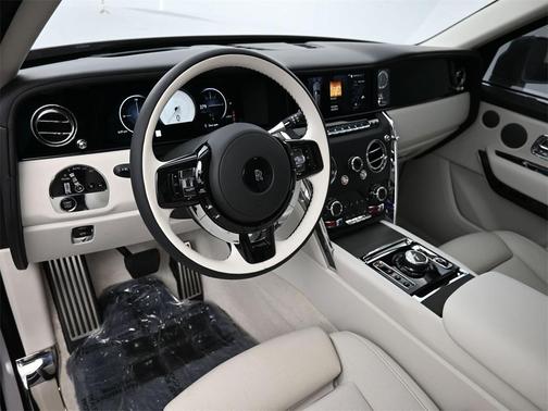2025 Rolls-Royce Cullinan 