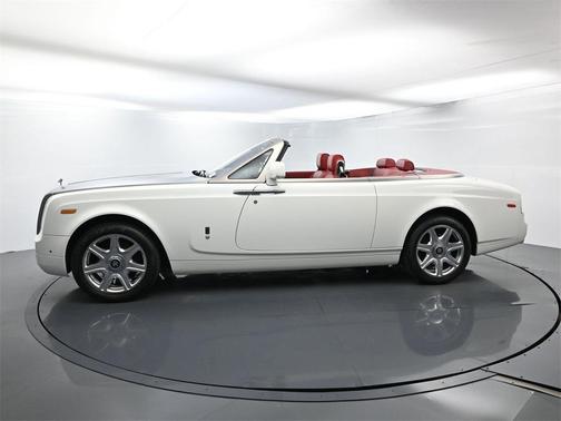 2016 Rolls-Royce Phantom Drophead Coupe