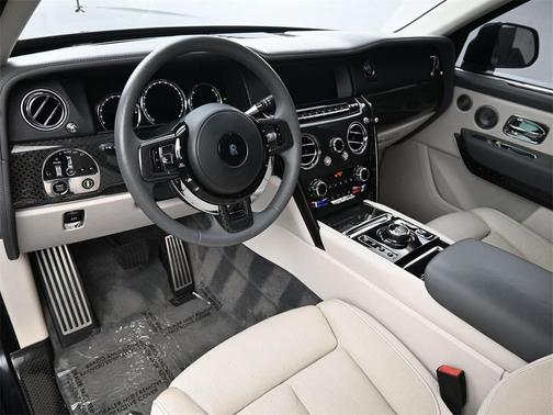 2022 Rolls-Royce Cullinan 