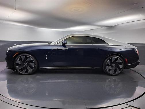 2024 Rolls-Royce Spectre 