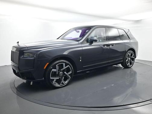 Darkest Tungsten 2026 Rolls-Royce Cullinan BADGE