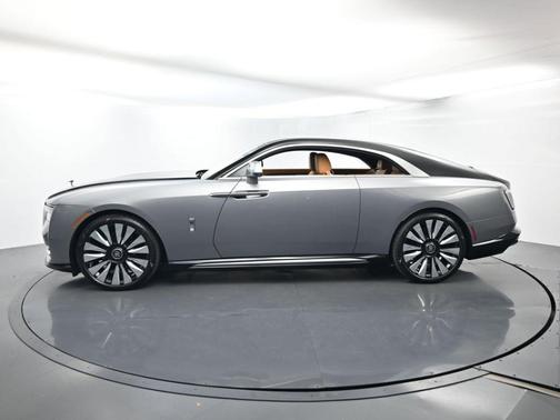 Jubilee Silver 2025 Rolls-Royce Spectre
