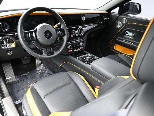 2024 Rolls-Royce Spectre 