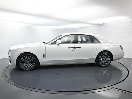 2024 Rolls-Royce Ghost