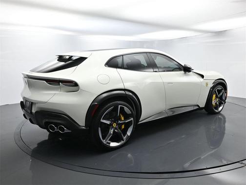 2024 Ferrari Purosangue Base