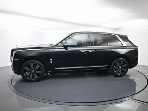 2023 Rolls-Royce Cullinan 