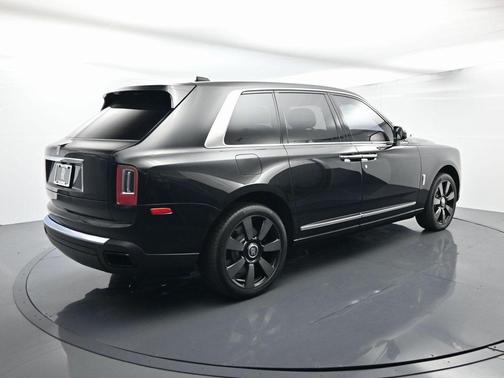 2023 Rolls-Royce Cullinan 