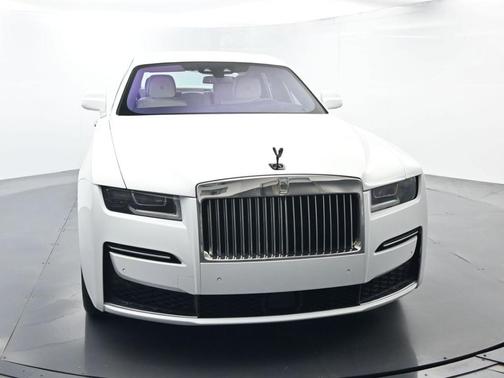 Arctic White 2021 Rolls-Royce Ghost