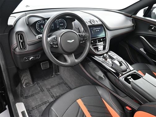 2024 Aston Martin DBX 707
