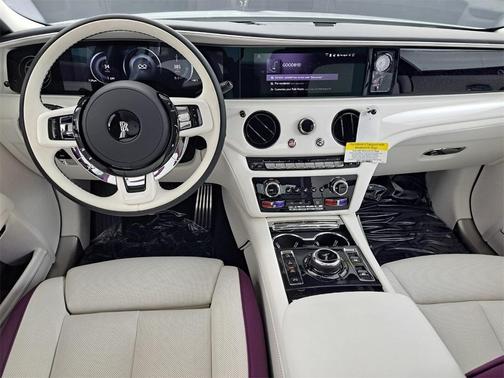 2025 Rolls-Royce Ghost