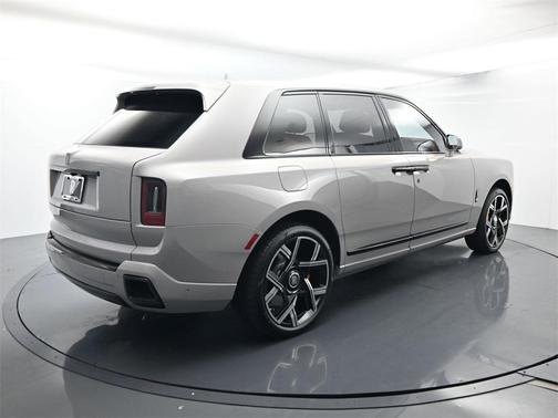 2026 Rolls-Royce Cullinan BADGE