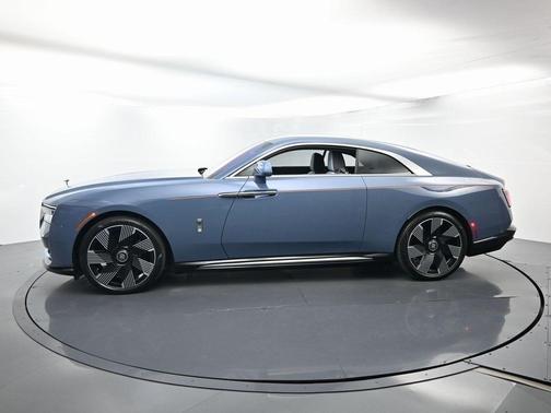 2024 Rolls-Royce Spectre 