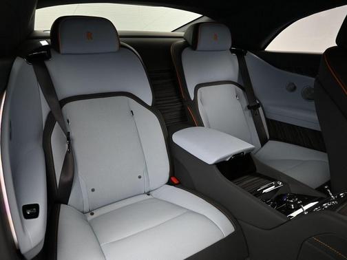 2024 Rolls-Royce Spectre 