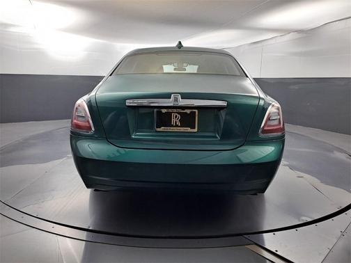2024 Rolls-Royce Ghost