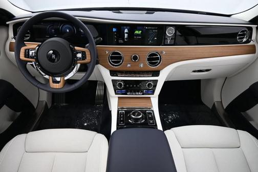 Midnight Sapphire 2027 Rolls-Royce Ghost