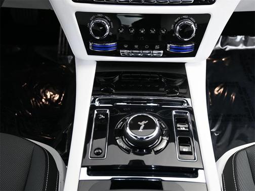 2024 Rolls-Royce Spectre 