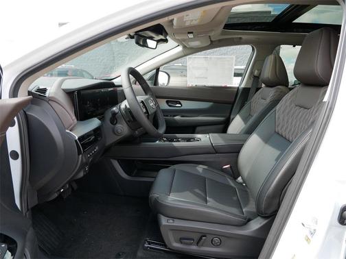 2025 Nissan Murano Platinum