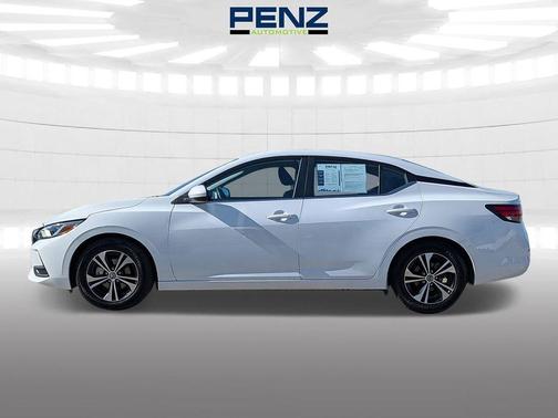 Cloud White 2022 Nissan Sentra SV