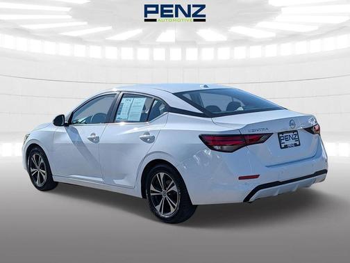 Cloud White 2022 Nissan Sentra SV