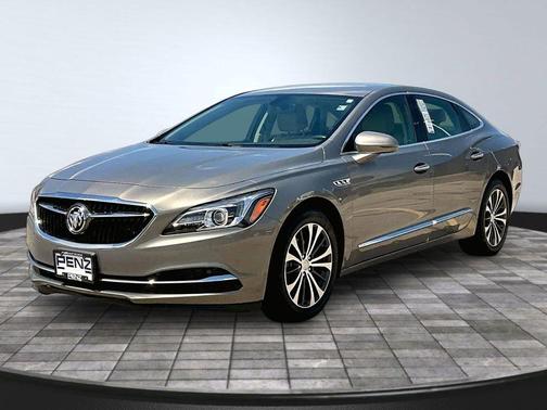 Pepperdust Metallic 2017 Buick LaCrosse Essence