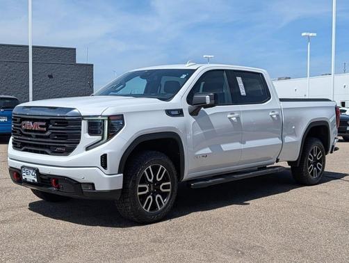 Summit White 2023 GMC Sierra 1500 AT4