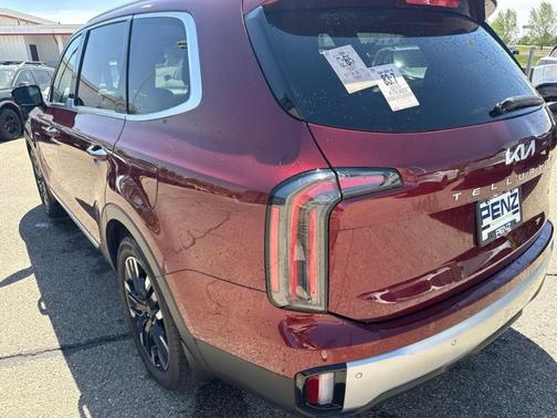 Red 2023 Kia Telluride SX