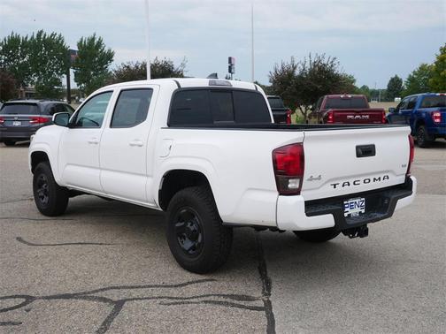2022 Toyota Tacoma SR