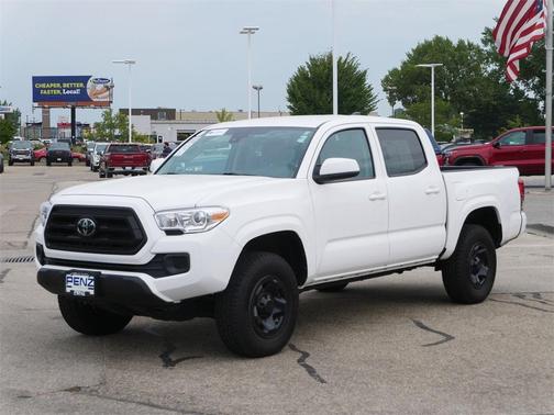 2022 Toyota Tacoma SR