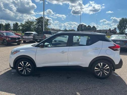 2018 Nissan Kicks SV
