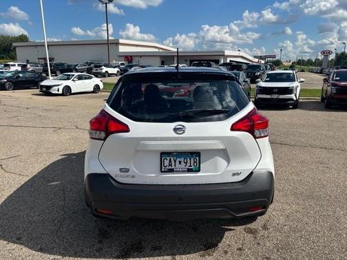 2018 Nissan Kicks SV