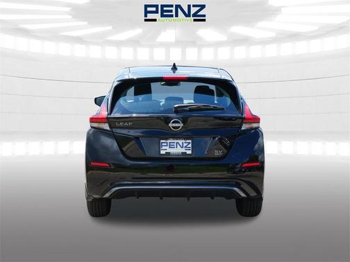 2023 Nissan Leaf SV PLUS