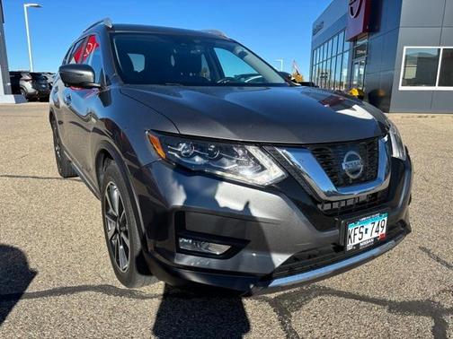 2017 Nissan Rogue SL
