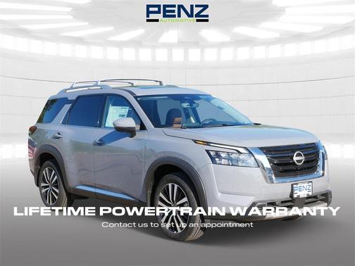 2025 Nissan Pathfinder Platinum