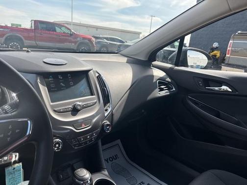 2018 Chevrolet Cruze LT