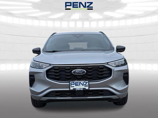 Carbonized Gray Metallic 2023 Ford Escape ST-Line