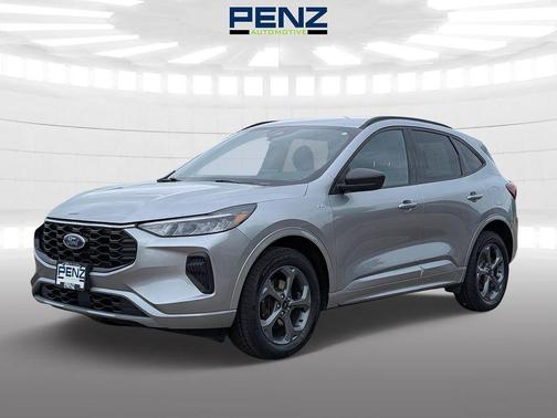 Carbonized Gray Metallic 2023 Ford Escape ST-Line