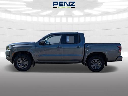 Gun Metallic 2025 Nissan Frontier SV
